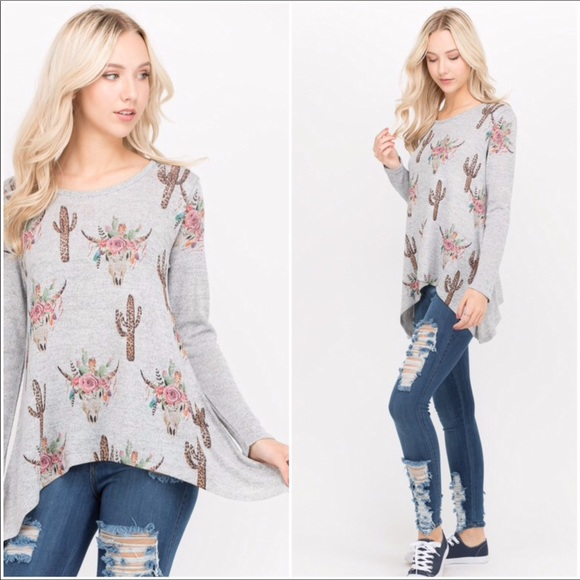 Boutique Tops - Bohemian Floral Longhorn Cow Skull Print Knit Top